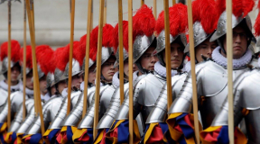 «С дивизиями у Папы Римского плоховато, но ссорясь с ним можно нарваться на такое неодобрение, что никакие дивизии тебе не помогут»