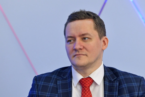 Конвейер репрессий. Политолога Дмитрия Болкунца будут заочно судить сразу по восьми статьям. В Беларуси 9 новых политзаключенных