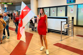 «Когда приезжают люди, у которых сидят сыновья, ты не можешь просто взять и сказать: «Знаете, я устала»