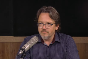 Маховский: Пока Лукашенко не трогал деревообработку — проблем не было