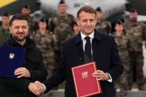 Война, 17 ноября. «Историческое соглашение»: Украина закажет у Франции 100 истребителей Rafale. На Курщине пылал завод «Цункум»