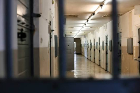 «Один достает телефон: «Нас ГУБОПиК просил тебя избить за сопротивление, но они нас достали»