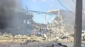 Война, 8 марта. В Донецке уничтожен склад боеприпасов на территории завода «Точмаш». Зеленский: «Планы Москвы не изменились»